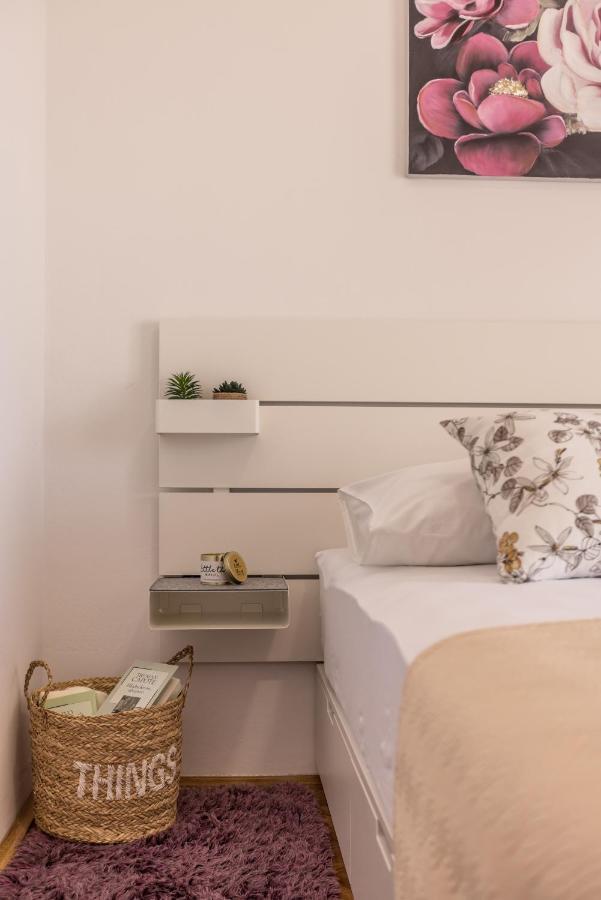 Family Apartments Jadrijevic Primošten Zewnętrze zdjęcie