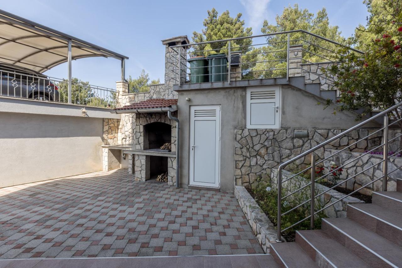 Family Apartments Jadrijevic Primošten Zewnętrze zdjęcie